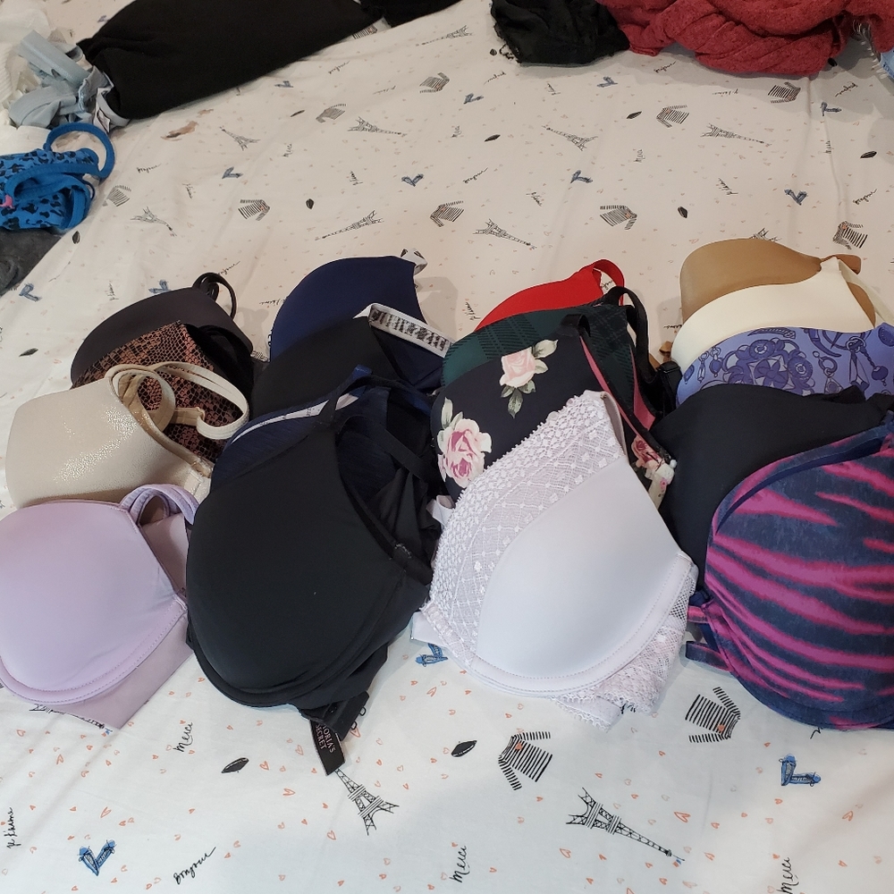 Victoria Secret & Savage X Bras